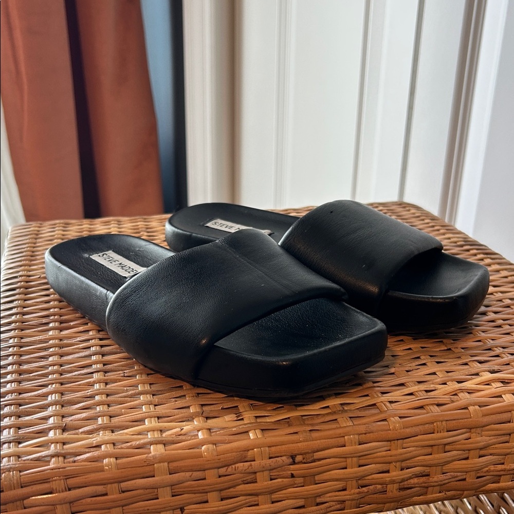 Steve Madden Black Slide Sandals